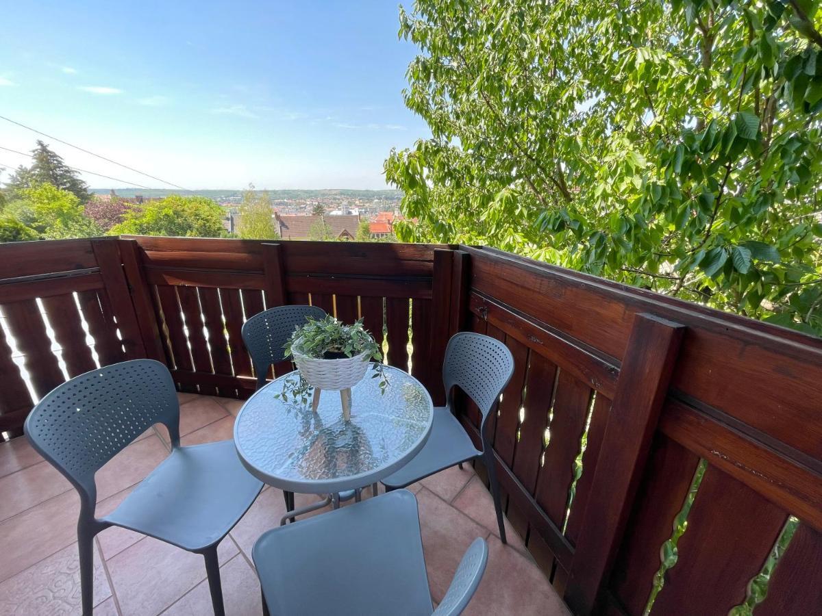 Bellavista 2 Apartman Егер Екстериор снимка
