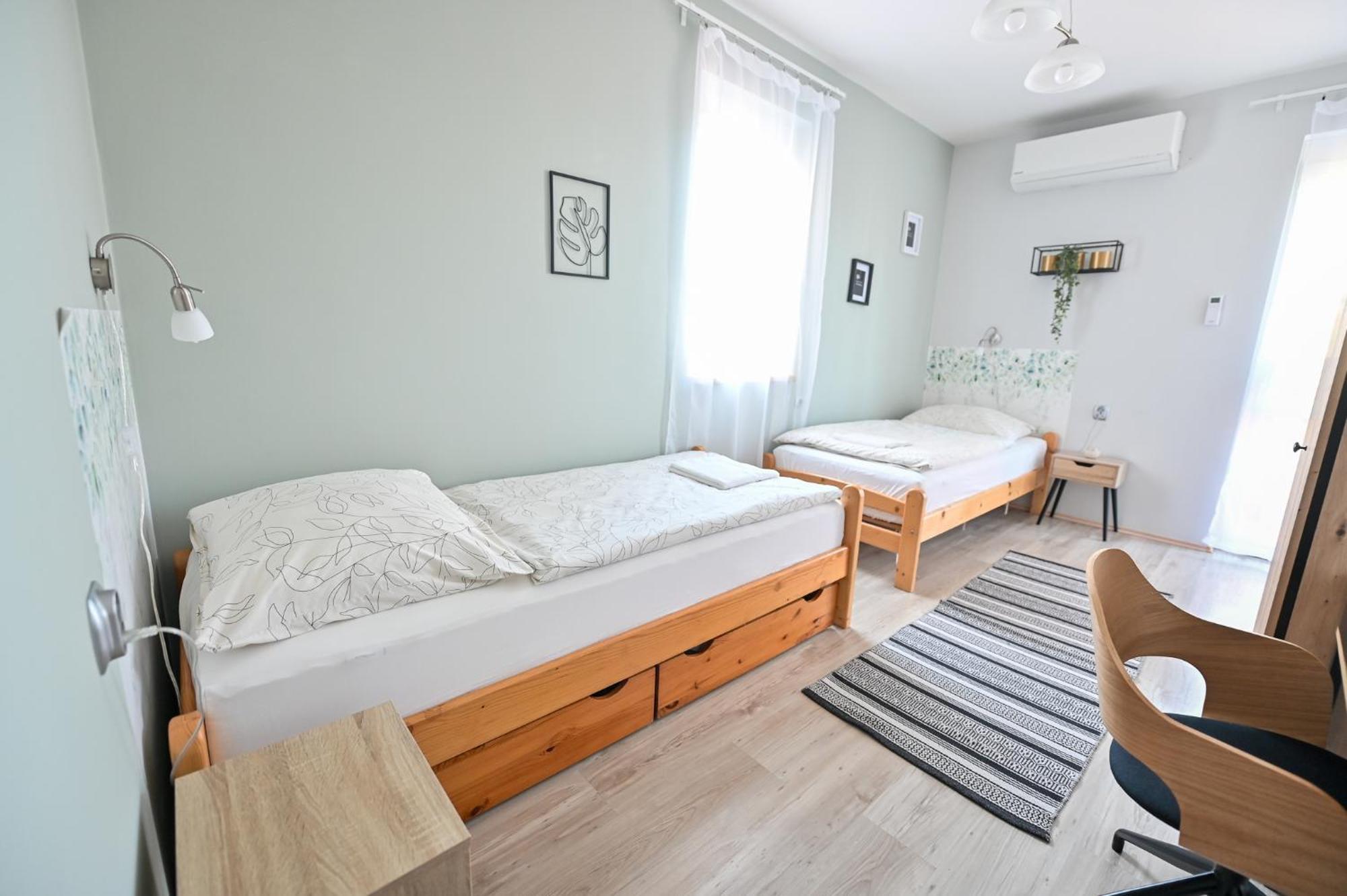 Bellavista 2 Apartman Егер Екстериор снимка