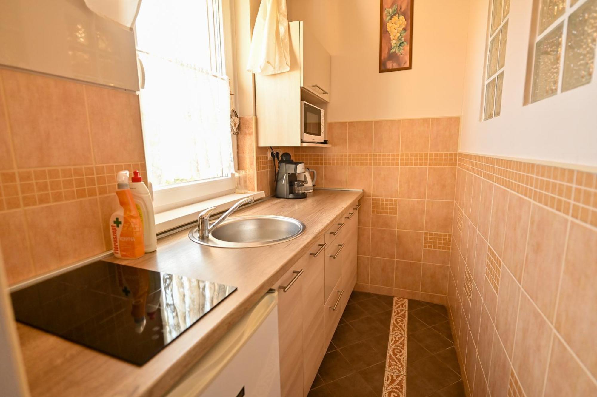 Bellavista 2 Apartman Егер Екстериор снимка